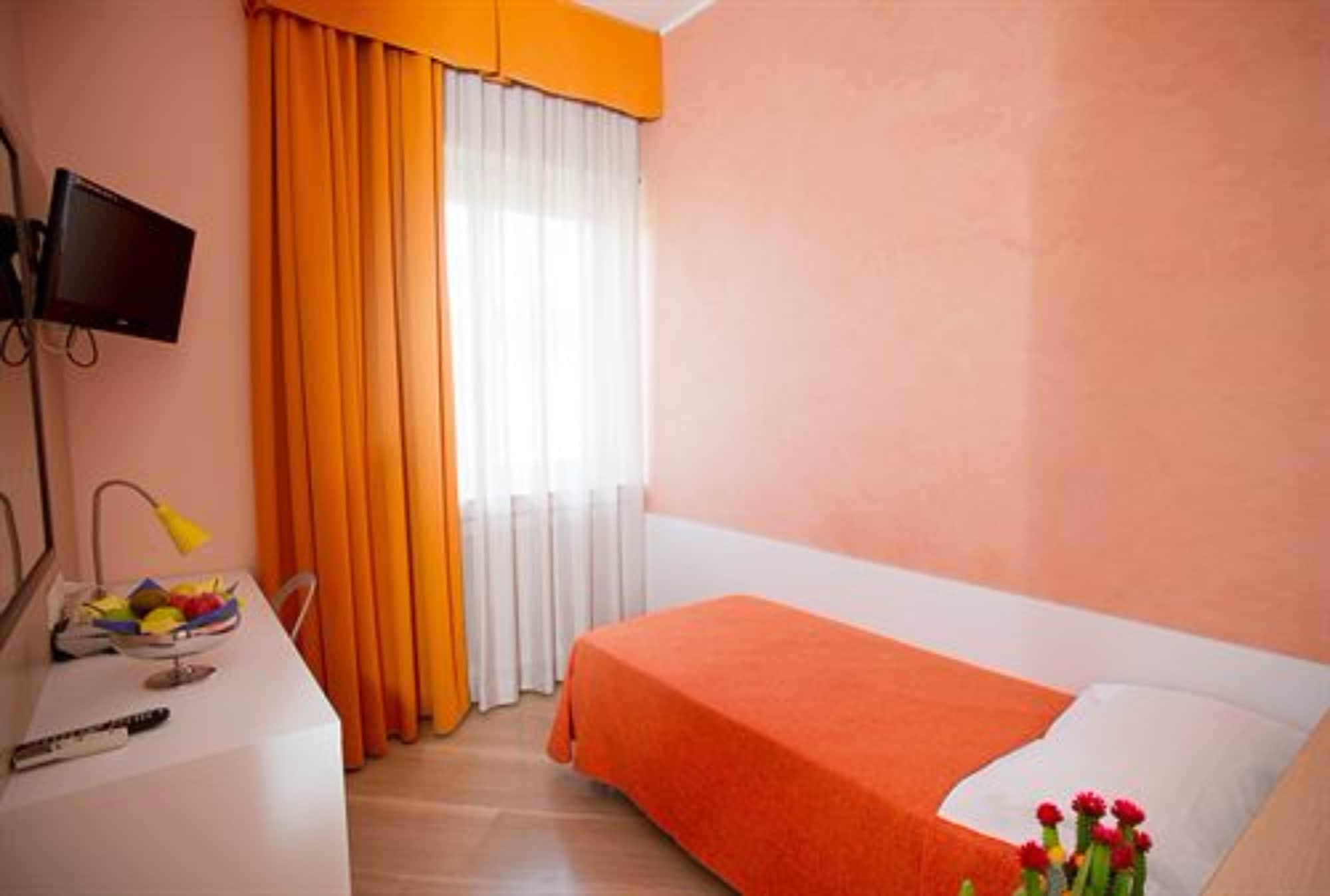 מילאנו Hotel Fiera Congressi מראה חיצוני תמונה