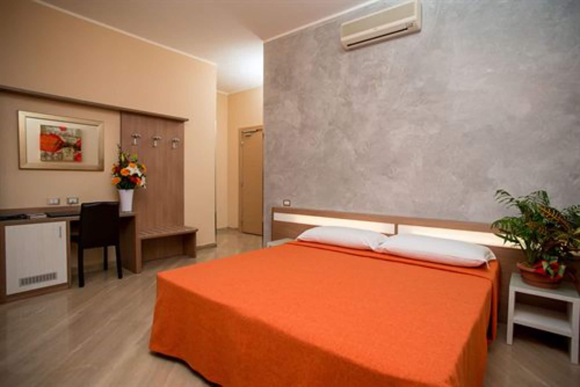 מילאנו Hotel Fiera Congressi מראה חיצוני תמונה
